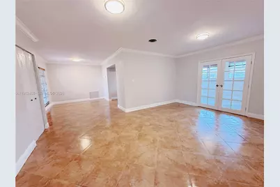 6360 SW 9th Pl, North Lauderdale, FL 33068 - Photo 9