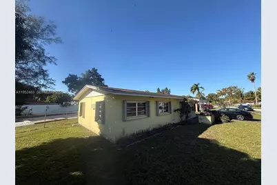 1870 NE 154th Ter, North Miami Beach, FL 33162 - Photo 9