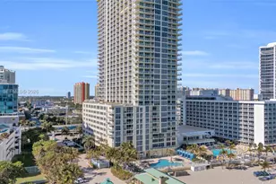 16699 Collins Ave, Sunny Isles Beach, FL 33160 - Photo 29