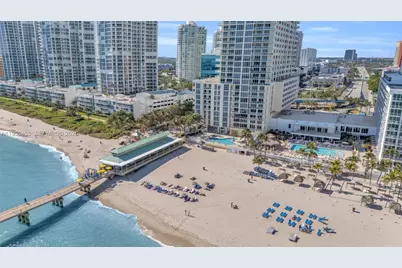 16699 Collins Ave #4202, Sunny Isles Beach, FL 33160 - Photo 25