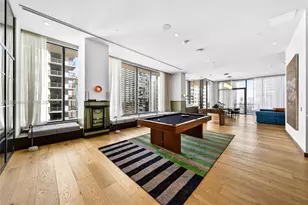 11 NE 6th St, Miami, FL 33132 - Photo 23