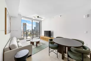 11 NE 6th St, Miami, FL 33132 - Photo 29