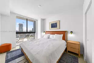 11 NE 6th St, Miami, FL 33132 - Photo 35