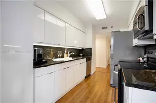 3640 Yacht Club Dr, Aventura, FL 33180 - Photo 9