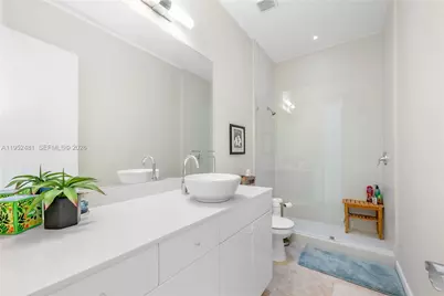 472 Minola Dr #472, Miami Springs, FL 33166 - Photo 31