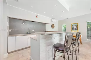 472 Minola Dr, Miami Springs, FL 33166 - Photo 5