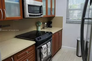 201 178th Dr, Sunny Isles Beach, FL 33160 - Photo 15