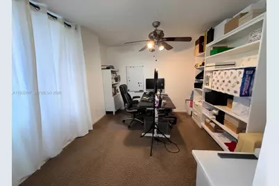 2401 Collins Ave #509, Miami Beach, FL 33140 - Photo 11