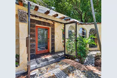 732 NW 43rd Ct, Oakland Park, FL 33309 - Photo 3