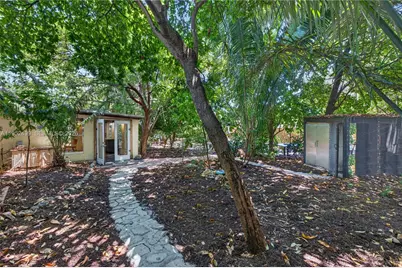 732 NW 43rd Ct, Oakland Park, FL 33309 - Photo 25
