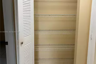 7320 NW 114th Ave, Doral, FL 33178 - Photo 9