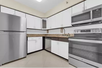 3300 NE 192nd St #1414, Aventura, FL 33180 - Photo 19