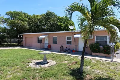 205 SE 10th St, Hallandale Beach, FL 33009 - Photo 1