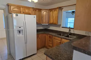 4321 Kirby Loop Rd, Fort Pierce, FL 34981 - Photo 9