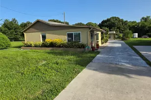 4321 Kirby Loop Rd, Fort Pierce, FL 34981 - Photo 1