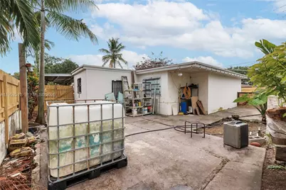 14601 NW 10th Ave, Miami, FL 33168 - Photo 41