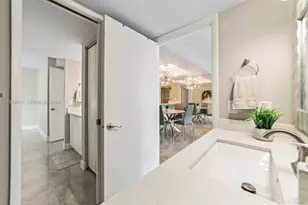 8002 SW 149th Ave, Miami, FL 33193 - Photo 11