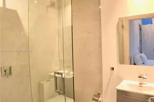 50 South Pointe Dr, Miami Beach, FL 33139 - Photo 19