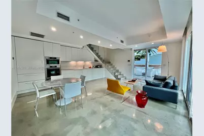 50 S Pointe Dr #LOFT5, Miami Beach, FL 33139 - Photo 11