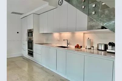 50 S Pointe Dr #LOFT5, Miami Beach, FL 33139 - Photo 15