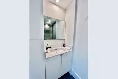 50 S Pointe Dr #LOFT5, Miami Beach, FL 33139 - Photo 23