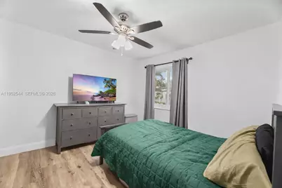 13220 SW 205th Ln, Miami, FL 33177 - Photo 15