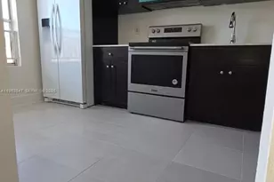 2226 SW 81st Ave, Miramar, FL 33025 - Photo 3