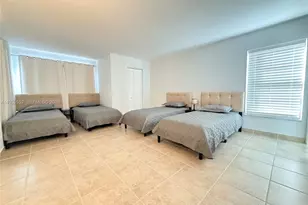 2206 S Cypress Bend Dr, Pompano Beach, FL 33069 - Photo 17
