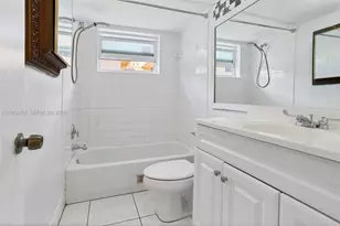 4151 NW 41st St, Lauderdale Lakes, FL 33319 - Photo 27