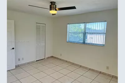 8000 Fairview Dr #310, Tamarac, FL 33321 - Photo 9