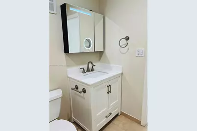 8000 Fairview Dr #310, Tamarac, FL 33321 - Photo 17