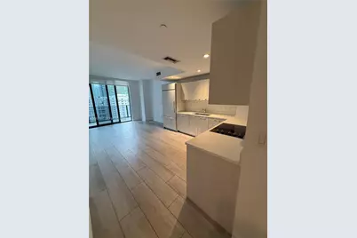 45 SW 9th St #1004, Miami, FL 33130 - Photo 11