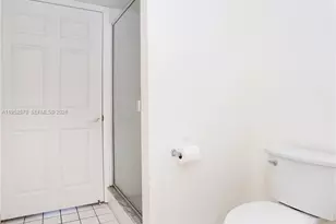 18000 N Bay Rd, Sunny Isles Beach, FL 33160 - Photo 21