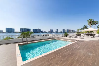 18000 N Bay Rd #404, Sunny Isles Beach, FL 33160 - Photo 33