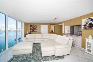 18000 N Bay Rd, Sunny Isles Beach, FL 33160 - Photo 3