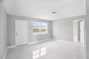 968 W 9th St, Riviera Beach, FL 33404 - Photo 7