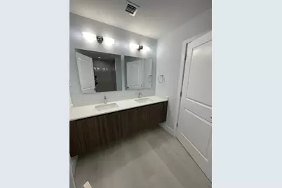 1938 Jackson St #301, Hollywood, FL 33020 - Photo 7