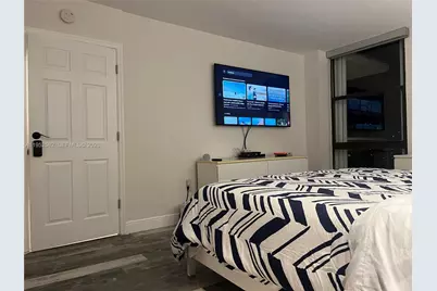 3675 N Country Club Dr #2408, Aventura, FL 33180 - Photo 13