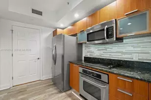 231 Riverside Dr Haines City, Other City - In The State Of Florida, FL 32117 - Photo 5