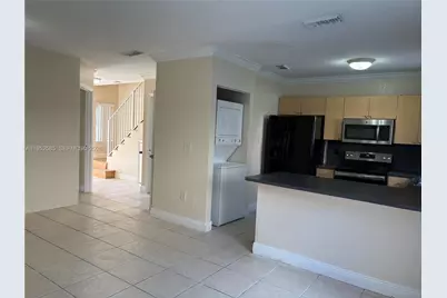 8771 NW 106th Ln #8771, Hialeah Gardens, FL 33018 - Photo 3