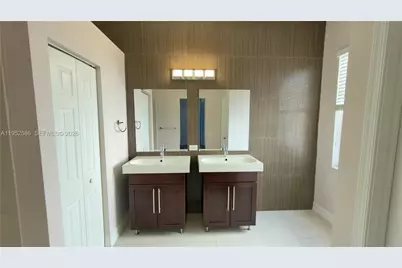 1792 Aspen Ln #1792, Weston, FL 33327 - Photo 17