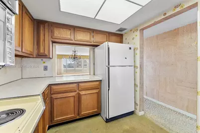 1850 S Ocean Blvd #409, Lauderdale by the Sea, FL 33062 - Photo 7