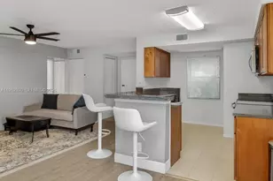 9999 Summerbreeze Dr, Sunrise, FL 33322 - Photo 5