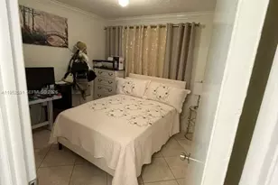 5501 NW 7th St, Miami, FL 33126 - Photo 5