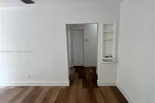 3330 NW 4th St, Miami, FL 33125 - Photo 5