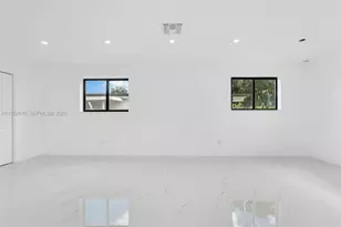 695 W 73rd Pl, Hialeah, FL 33014 - Photo 27