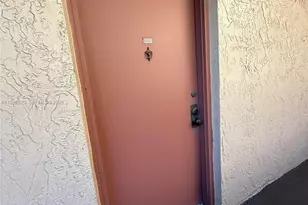 10641 SW 108th Ave, Miami, FL 33176 - Photo 25