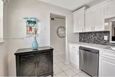 219 NE 14th Ave #107, Hallandale Beach, FL 33009 - Photo 5