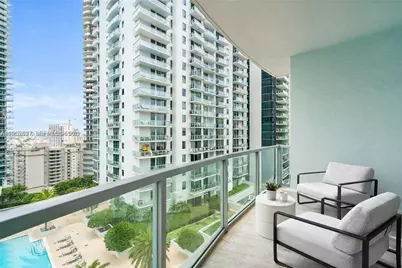 1060 Brickell Ave #2013, Miami, FL 33131 - Photo 3