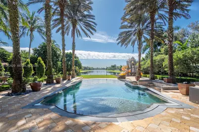 11356 Canyon Maple Blvd, Davie, FL 33330 - Photo 3